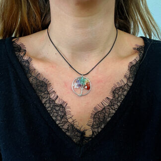 collier arbre de vie 7 chakras